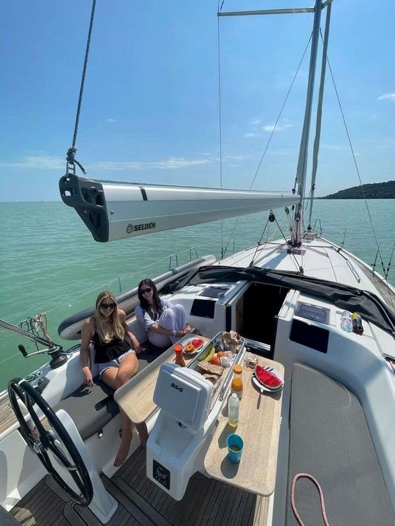 Hajóbérlés Siófok — Hanse 385 vitorlás